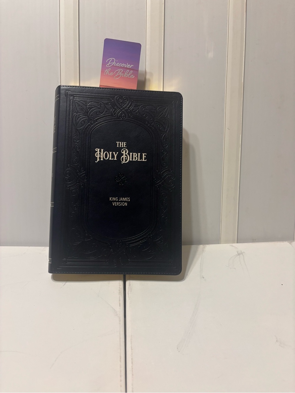 KJV Holy Bible Full-Size Leather Red Letter Edition Including Thumb Index